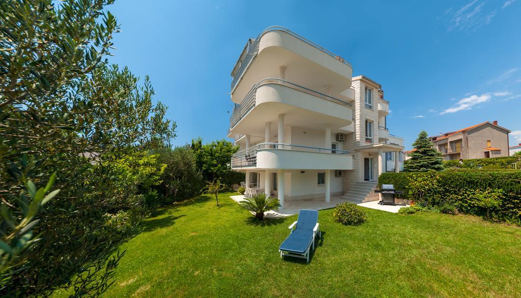 Apartment The Beach Split